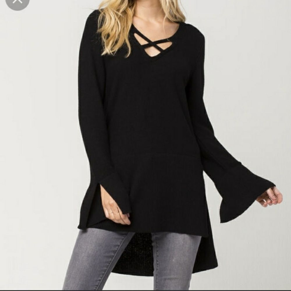27. Free People Black Crisscross Hi Low Bellsleeve Tunic Sweater Size S